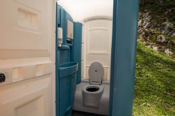 Best Portable bathroom rental  in Rossmoor, NJ