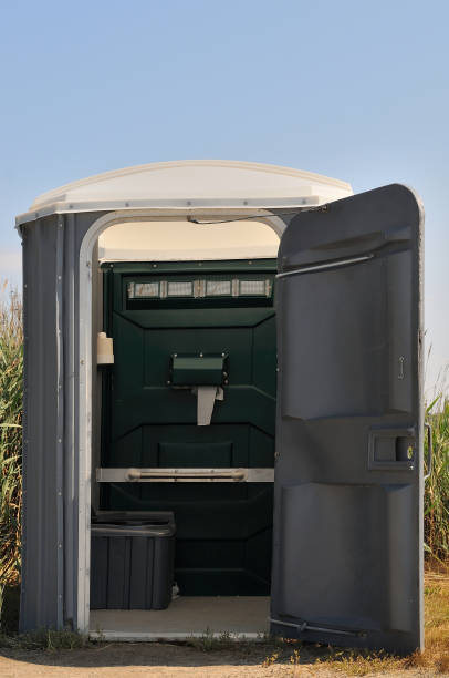 Best Portable toilet rental cost  in Rossmoor, NJ